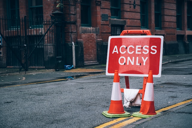 Asegurando la IA y los LLM: El Papel Crítico de los Controles de Acceso